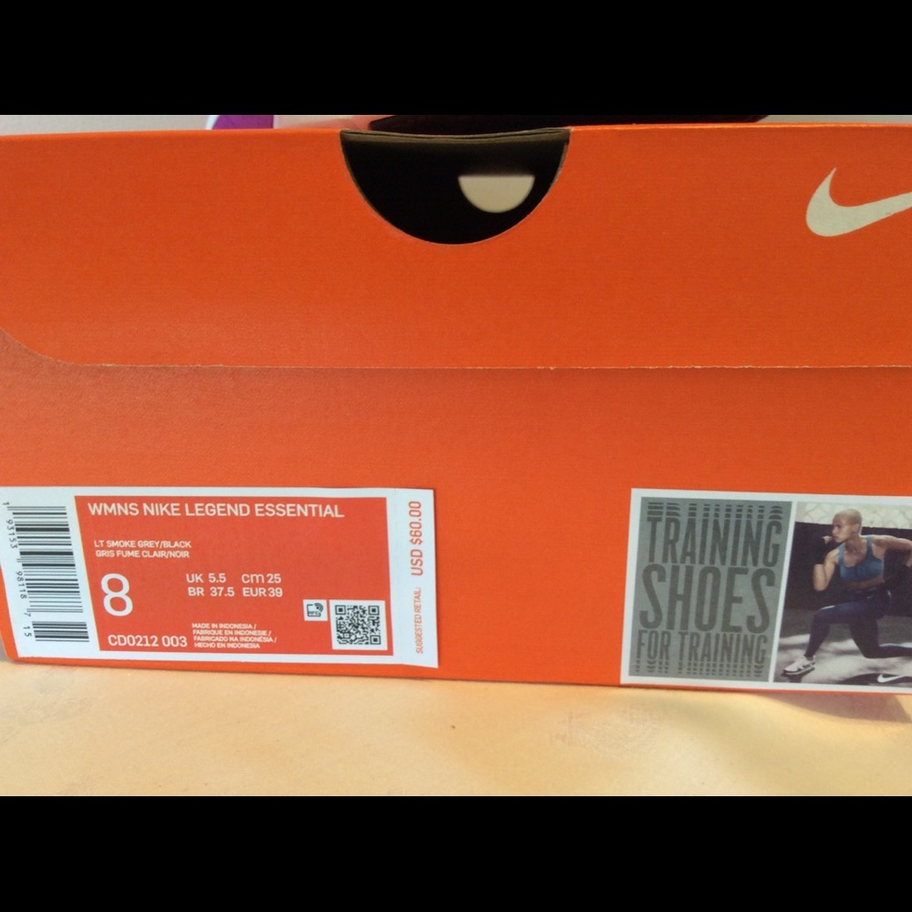 Nike Legend Essential Women’s Training Shoe (NIB) - Picture 10 of 10